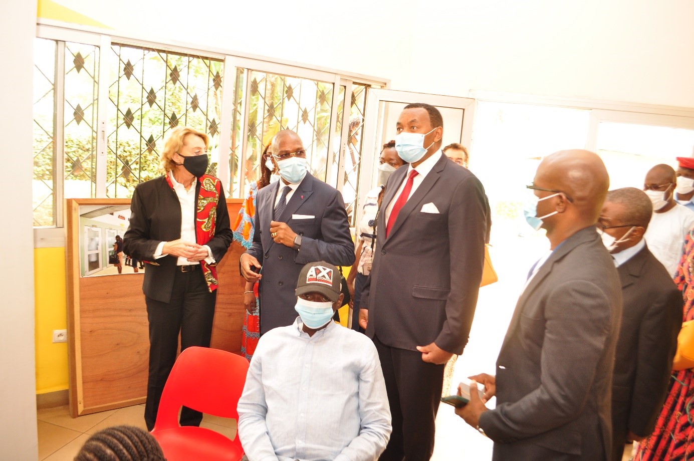 cérémonie de présentation de l'accréditation ISO 15189 et des espaces rénovés du Centre Pasteur du Cameroun