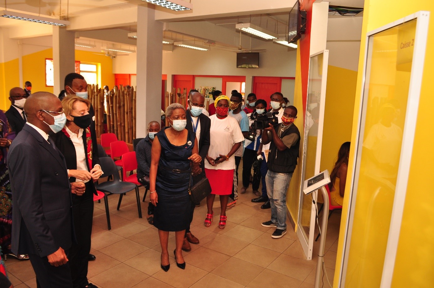 cérémonie de présentation de l'accréditation ISO 15189 et des espaces rénovés du Centre Pasteur du Cameroun