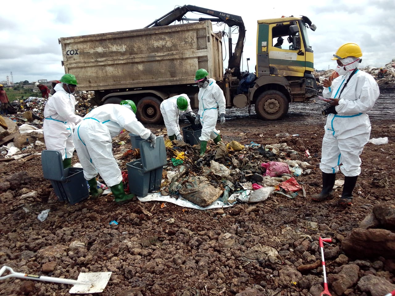 Le Centre Pasteur du Cameroun mobilise son expertise pour une gestion durable des déchets à Douala